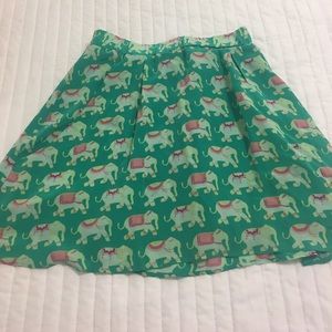 Boutique 🐘 Skirt